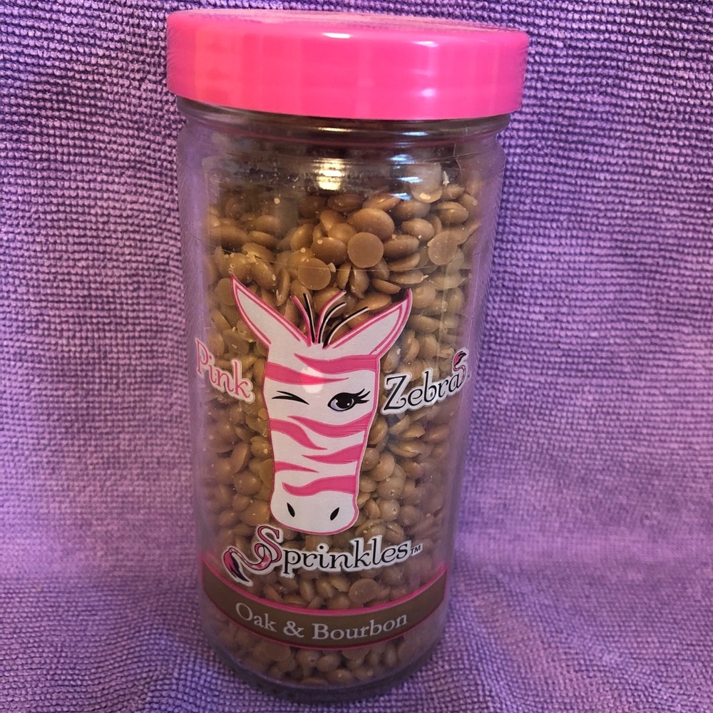 Oak and bourbon wax scents